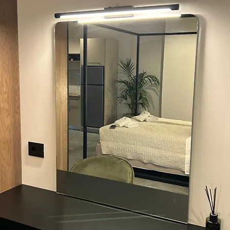 X Luxury شقة أرغوستولي