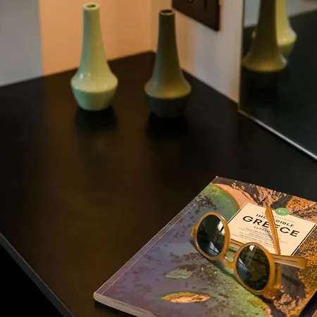 X Luxury * أرغوستولي