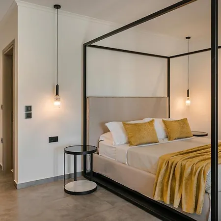 X Luxury شقة أرغوستولي