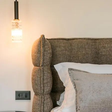 X Luxury * Аргостолион