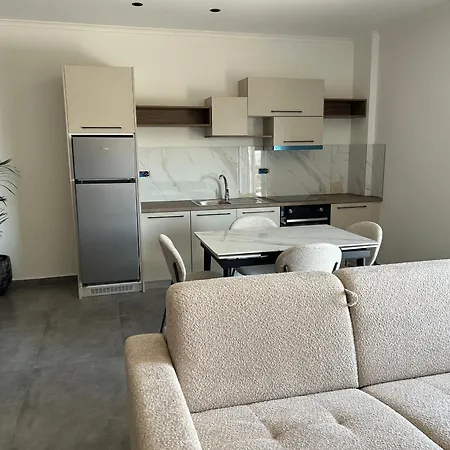 X Luxury Apartment *
