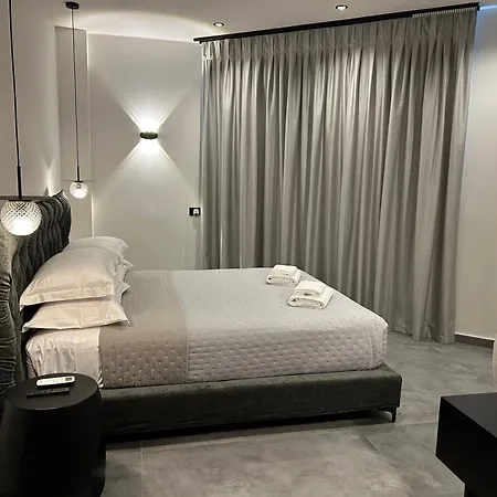 X Luxury Apartment