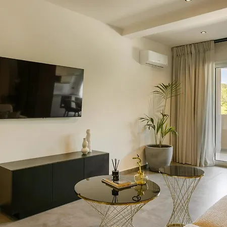X Luxury Apartament